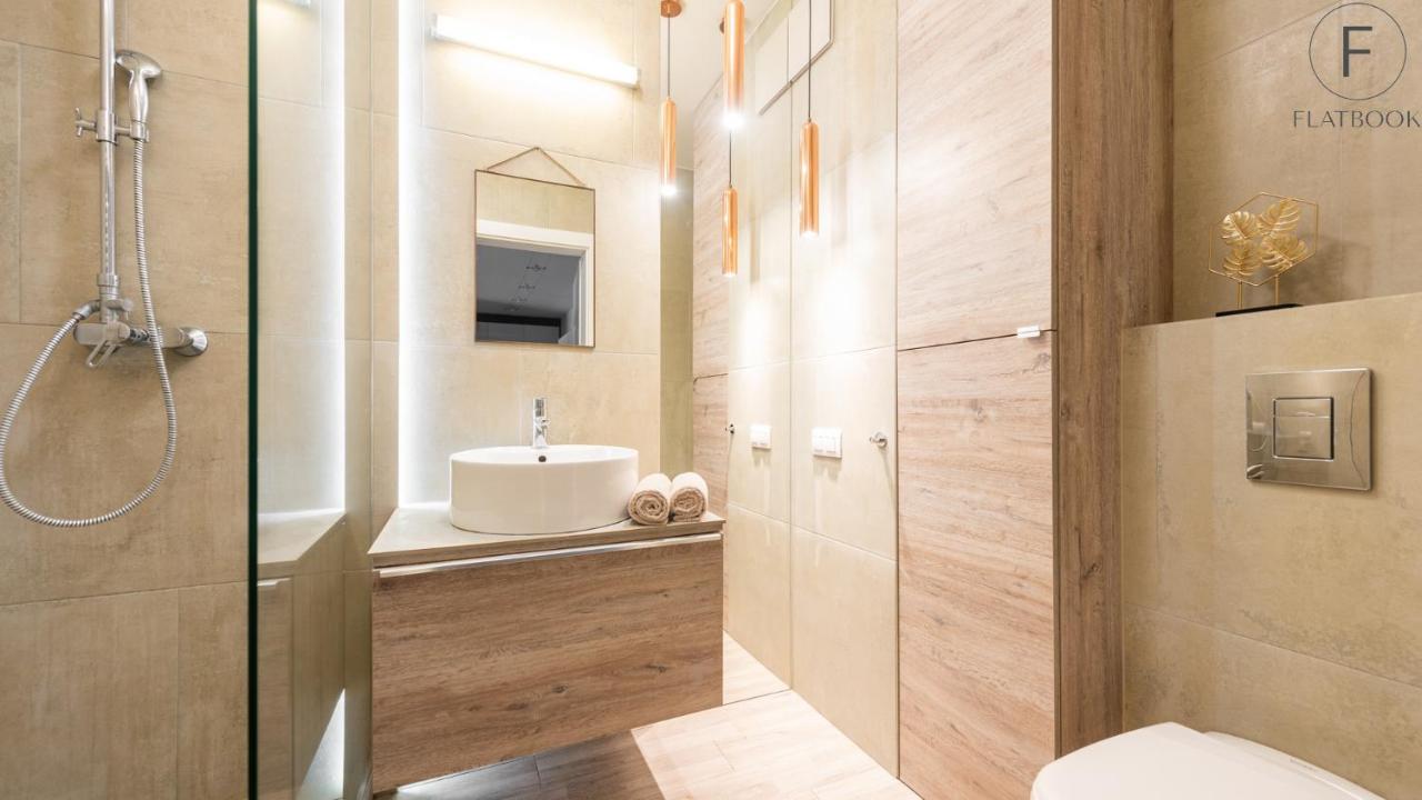 Flatbook - City Center Spa Apartments Torunska グダニスク エクステリア 写真